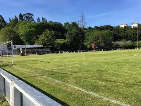 Photo de Campo de Futbol Santianes