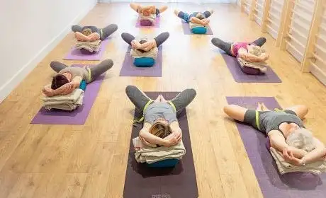 Photo de Yoga on Tay