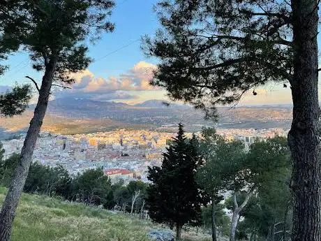 Photo de Periurbano Santa Catalina Park