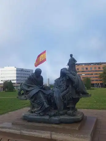 Photo de Escultura de Nerón y Séneca