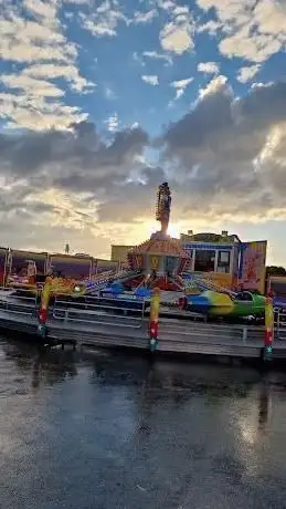 Photo de Festplatz Weiden Volksfestplatz
