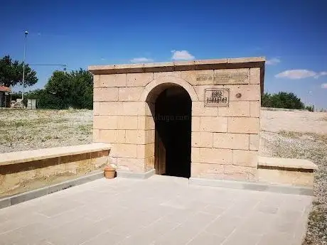 Photo de Özkonak Underground City