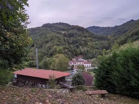 Photo de Ãrea recreativa El Cantu
