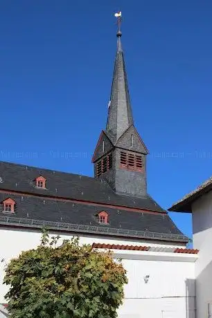 Photo de Wehrheim Catholic Church St. Michael Catholic Community Center