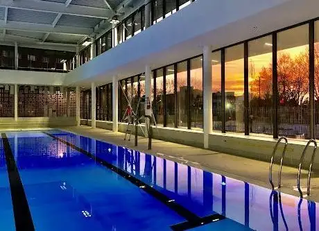 Photo of Piscine Yvonne Godard