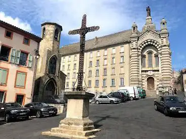 Photo de Cultural Center René Raynal