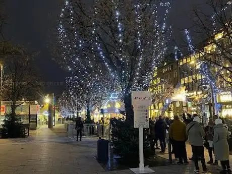 Photo de Jungfernstieg Promenade