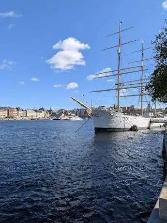 Photo de The Admiralty House