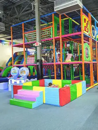 Photo de Kidz Plaza Playground