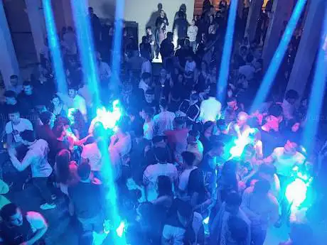 Photo de Arabesk Disco Club