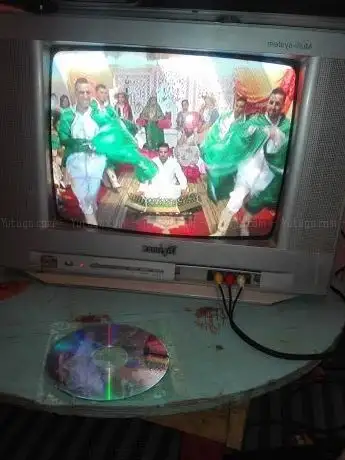 Photo de مركب السوسيو رياضي للقرب