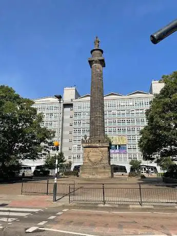 Photo de The Wilberforce Monument