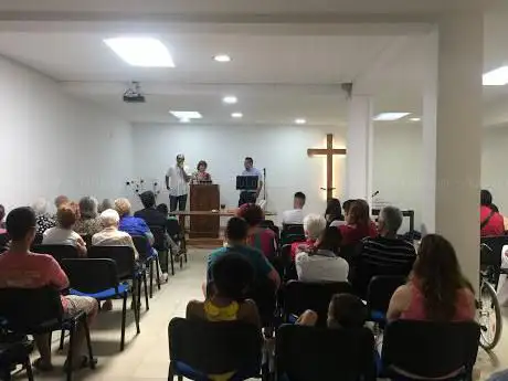 Photo de Església Evangélica Baptista de Roses