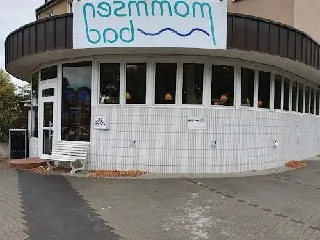 Photo de Mommsenbad Physical Therapy & Sauna