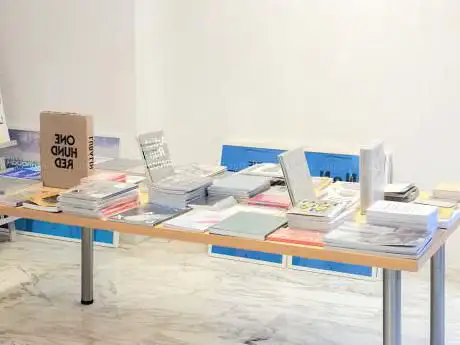 Photo de Parco Gallery - graphic design gallery + bookshop