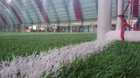 Photo de Yenikent Kapalı Halısaha