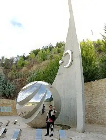 Photo de Kızılcahamam Şehitler Anıtı