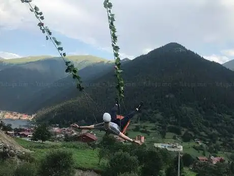 Photo de Layiga Salıncak & Zipline - Swing & المراجىح