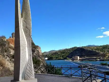 Photo de Monument Assut