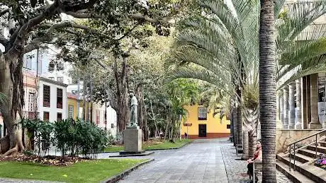 Photo de Plaza San Francisco