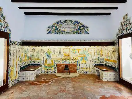 Photo de Museu De Cerà mica De Manises