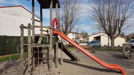 Photo de Parc de jeux pour enfants