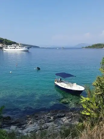 Photo de TZO Lumbarda - Tourist Board