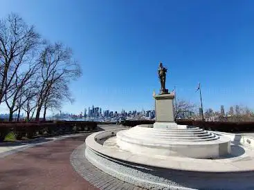 Photo de Donnelly Memorial Park