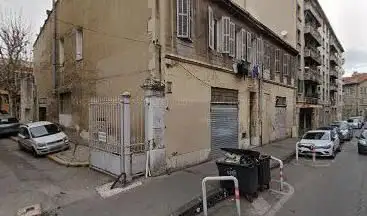 Photo de 7 clous â Marseille chez Patrick Raynaud