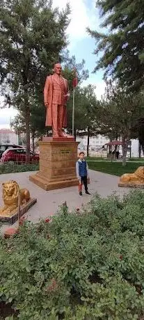Photo de İpekli Çocuk Parkı
