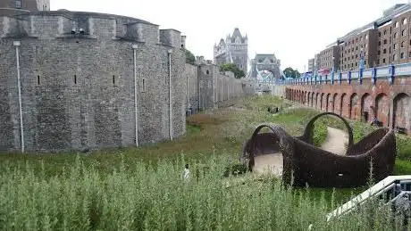 Photo de Tower of London - Brass Mount