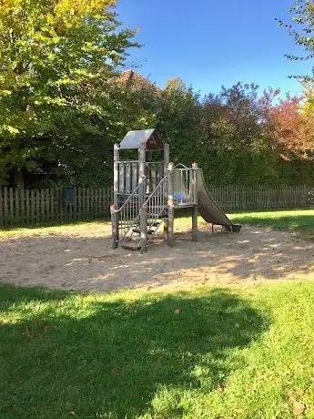 Photo de Playground Auf der Höhe