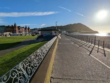 Photo de Bray Seafront