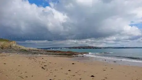 Photo de Little & Great Molunan Beaches