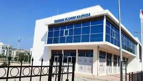 Photo de GSB Akhisar Gençlik Merkezi