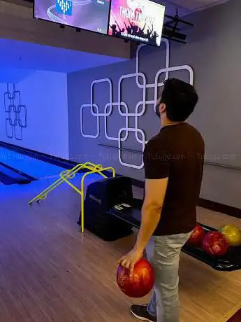 Photo de Eldon Tenpin Bowl