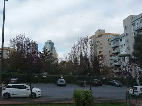 Photo de Ataşehir Parkı