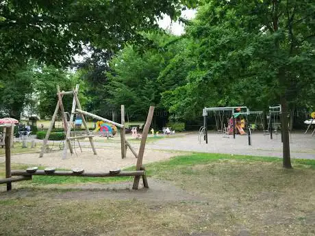 Photo de Gemeentelijke Speel- En Recreatiezone Kerkham