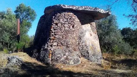 Photo de Anta dos Pombais