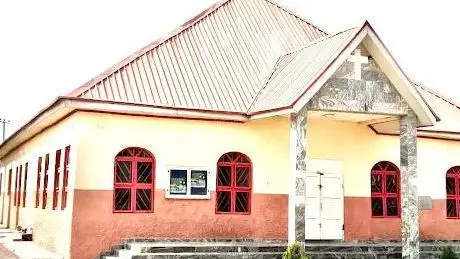 Photo de ST FABIAN CATHOLIC CHURCH  EFAB ESTATE  DAKWA  MINNA DIOCESE  NIGERIA