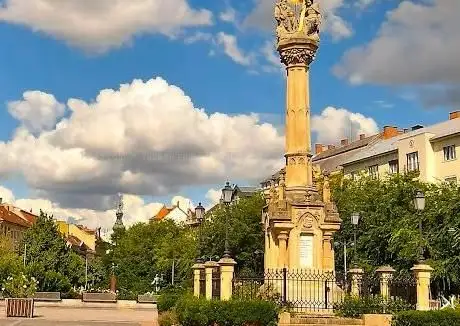 Photo de Statue of Holy Trinity