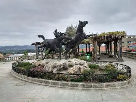 Photo de Glorieta De Vigo