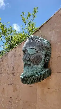 Photo de Lago de Camões