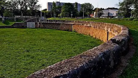 Photo de Amphithéâtre civil d'Aquincum