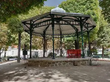 Photo de Square Necker