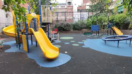 Photo de Drury Lane Playground