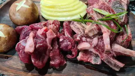 Photo de 100 Degree Flaming Grill and Bar