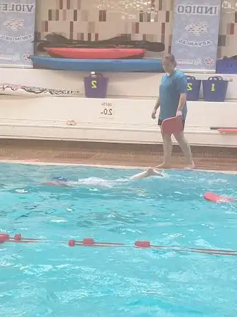 Photo de HALF Fish HQ @ Daisyfield Pools