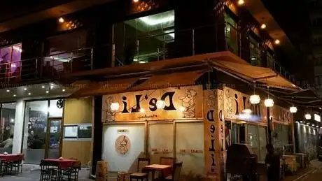 Photo de CAFE DELİ NARGİLE VE CANLI MÜZİK SALONU