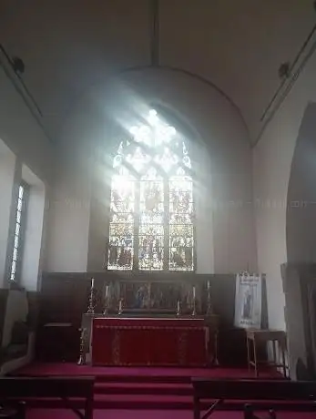 Photo de St Michael & All Angels Church